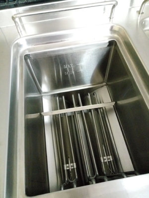 405X241X204mm Machine de grillage et de friture commerciale pour les solutions de cuisson rapide