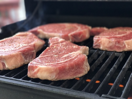Disqueuse automatique 3D de viande congelée industrielle 500 kg 3kw Conception à faible bruit pour une coupe stable