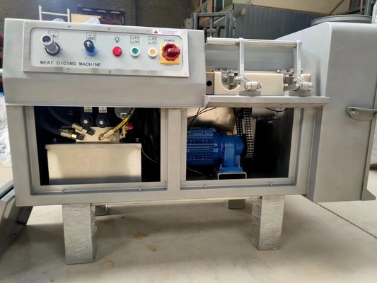 Machine à découper les morceaux de poulet congelé