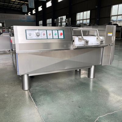 500 kg électrique 304 en acier inoxydable machine à découper la viande congelée taille 21