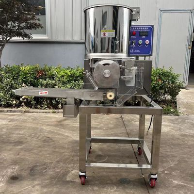 Machine à faire des nouilles de poulet innovante automatique de qualité automatique avec broyeur de viande
