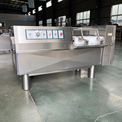 Coupe-cube de viande en acier inoxydable de 3 kW conçue pour la transformation hygiénique de la viande
