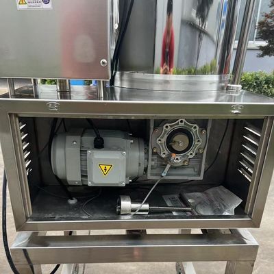 Machine de fabrication de boulettes de viande avec 380V Voltage personnalisé Machine de laminage de fabricant de boulettes de viande