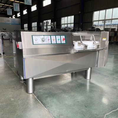 1480x800x980mm Machine à découper la viande de poulet pour le traitement thermique