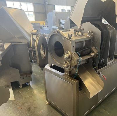 Machine à découper et à traiter les bandes de viande multifonctionnelle de 3 kW destinée aux opérations lourdes