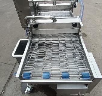 Machine automatique de battage et de pâtisserie de poisson pour le traitement thermique dans l'industrie alimentaire
