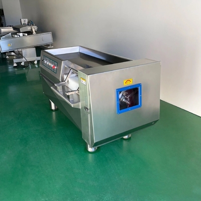 Machine à découper des cubes de viande / Machine à découper des cubes de viande / Machine à découper des cubes de viande