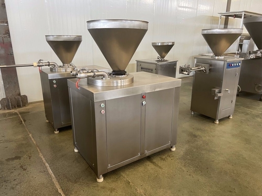 Machine de fabrication de saucisses de 60L avec une construction et un emballage robustes Taille de 120cm * 800cm * 120cm